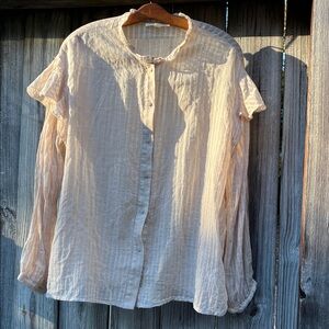 Grade and Gather button down🌻